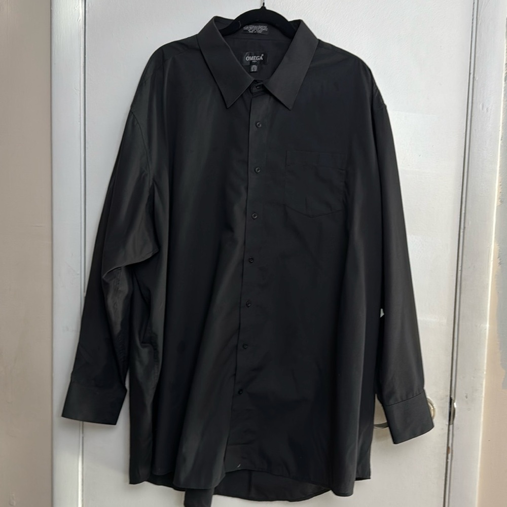 Men’s long sleeve dress shirt